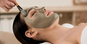 Read more about the article The Wonders of Anti-Aging Facial Masks for Harcourt, ON Residents